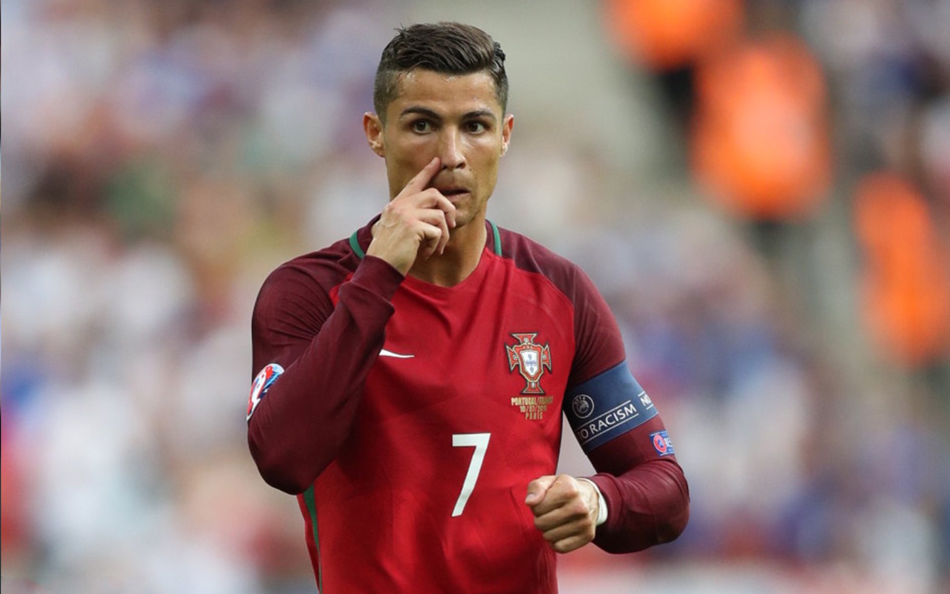 开云电竞账号入口-足球与科技融合发展趋势日益明显，足球技术创新